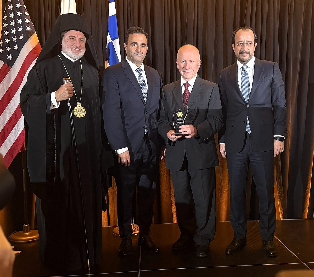 Lampousa President Stavros Kamilaris honored by FCAO
