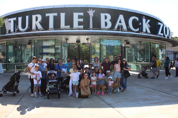 Turtle Back Zoo Outing with Dance Group photo 9