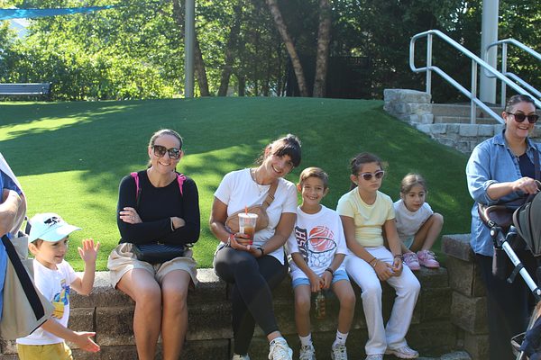 Turtle Back Zoo Outing with Dance Group photo 14