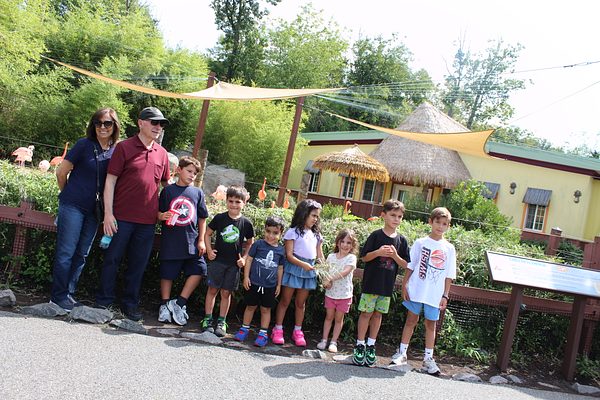 Turtle Back Zoo Outing with Dance Group photo 94